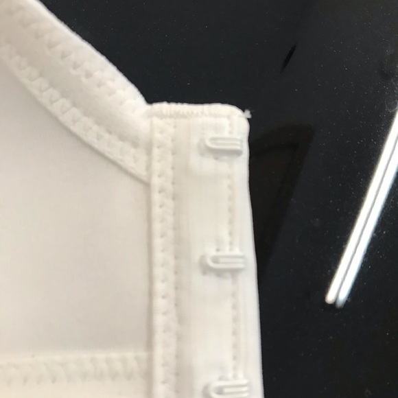 Vanity Fair 36D White NWOT Bra - Picture 9 of 10